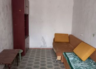 Продам 2-ком. квартиру, 38 м2, Ульяновск, Автозаводская улица, 46Б