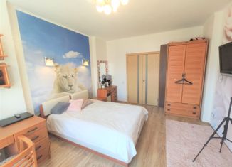 Продам двухкомнатную квартиру, 57.4 м2, Мытищи, улица Комарова, 2к2