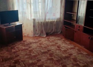 Сдам в аренду 2-ком. квартиру, 45 м2, Курган, улица Максима Горького, 127, Центральный район