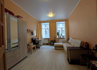 Продается 3-комнатная квартира, 66 м2, Санкт-Петербург, Малый проспект Васильевского острова, 30-32, Малый проспект Васильевского острова