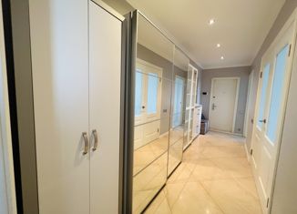 Продажа 3-ком. квартиры, 70.3 м2, Москва, Югорский проезд, 6, Югорский проезд