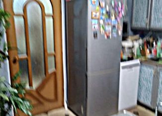 Продажа двухкомнатной квартиры, 50 м2, Темрюк, улица Ленина, 100