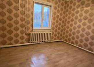 Продам 3-комнатную квартиру, 70.6 м2, Нюрба, улица Кузакова, 71
