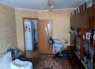 Продам двухкомнатную квартиру, 44 м2, Каменск-Шахтинский, Красная улица, 11