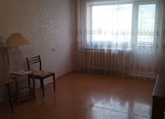 Продам трехкомнатную квартиру, 60 м2, Александровск, улица Ленина, 18