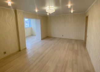 2-комнатная квартира на продажу, 76.3 м2, Октябрьский, улица Куйбышева, 4