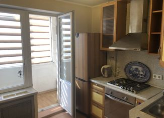 Продается 2-ком. квартира, 40 м2, Москва, Международная улица, 18/30, Международная улица