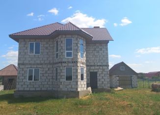 Продаю дом, 158 м2, посёлок городского типа Ивня, улица Новосёлов, 9