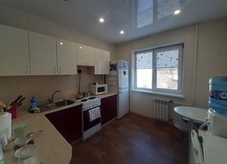 Трехкомнатная квартира на продажу, 65 м2, Озёрск, бульвар Гайдара, 25