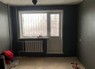 Продается 2-ком. квартира, 37.6 м2, Ревда, улица Чехова, 41