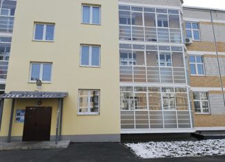 Продается двухкомнатная квартира, 54 м2, Ревда, Солнечный переулок, 3