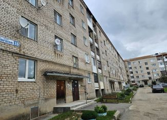 Продается 1-комнатная квартира, 32 м2, Сухой Лог, улица Гоголя, 56