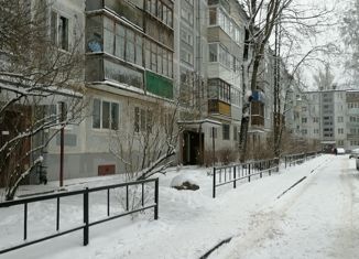 Продам 3-ком. квартиру, 47 м2, Ленинградская область, улица Володарского, 34