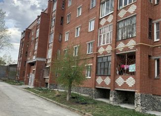 Однокомнатная квартира на продажу, 30.7 м2, Ревда, улица Карла Либкнехта, 62А