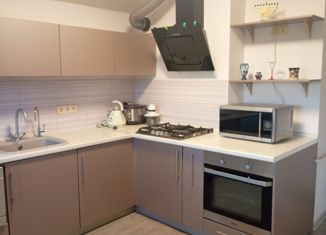 Продается 3-комнатная квартира, 92.7 м2, Казань, улица Ульянова-Ленина, 47, Вахитовский район