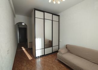 Продам квартиру студию, 20.3 м2, Киров, улица 60 лет Комсомола, 16, Первомайский район