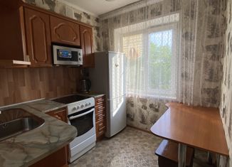 Продается 2-комнатная квартира, 43.5 м2, Минусинск, улица Ванеева, 10
