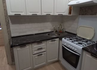 Продаю 1-комнатную квартиру, 40 м2, село Александровка, Акварельная улица, 6