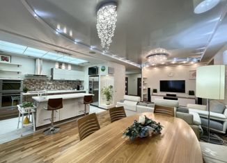 Продается 5-комнатная квартира, 156 м2, Пермь, Краснофлотская улица, 28, Свердловский район