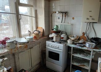 Продается 4-комнатная квартира, 62 м2, Павлово, улица Кирова, 60