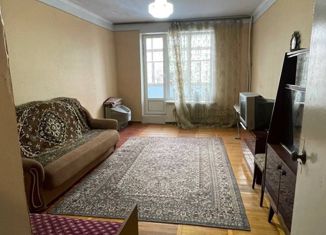 Продам трехкомнатную квартиру, 80 м2, Махачкала, проспект Имама Шамиля, 10, Советский район