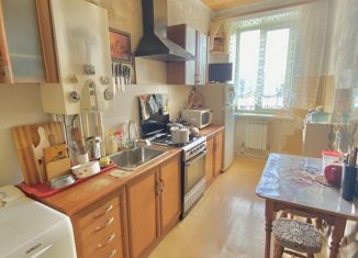 Продается 2-ком. квартира, 56 м2, Фокино, улица Ленина, 11