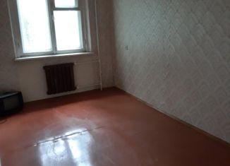 Продам трехкомнатную квартиру, 59 м2, Петровск, улица Куйбышева, 4В