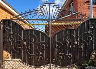 Дом на продажу, 225 м2, Кукмор, улица Вахитова, 55