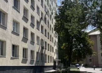 Продам 1-комнатную квартиру, 17 м2, Старый Оскол, микрорайон Молодогвардеец, 1