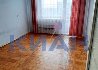 Продается трехкомнатная квартира, 58.7 м2, Красноярск, улица Щорса, 97, Кировский район