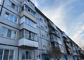 Продается трехкомнатная квартира, 47.1 м2, Тосно, улица Боярова, 14