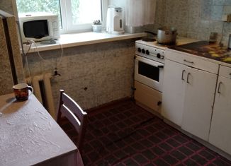 2-ком. квартира на продажу, 41.9 м2, поселок Новосафоновский, Молодёжная улица, 12