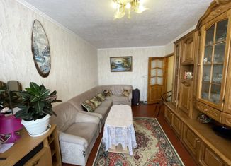 3-комнатная квартира на продажу, 66 м2, Невинномысск, Водопроводная улица, 364