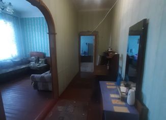 Продаю 3-ком. квартиру, 72 м2, Боровичи, микрорайон Первого Цеха, 6