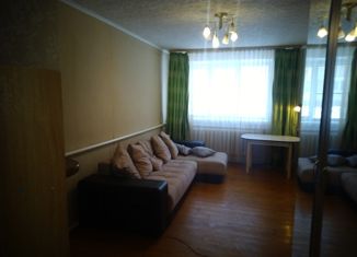 2-ком. квартира на продажу, 43 м2, Малоярославец, улица Крупской, 3