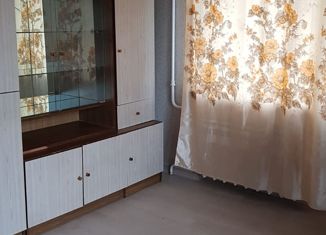 Продам 1-комнатную квартиру, 31.6 м2, Павловск, Слуцкая улица, 10