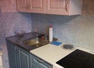 Продаю 1-ком. квартиру, 32.5 м2, Радужный, 1-й квартал, 1