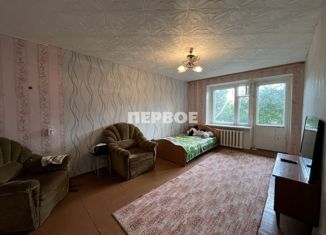 Продам 1-комнатную квартиру, 32 м2, Ирбит, улица Логинова, 38А