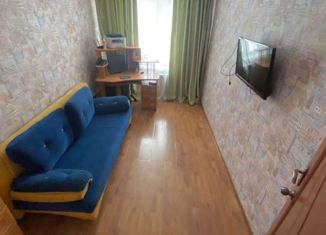 Продается двухкомнатная квартира, 44.3 м2, посёлок городского типа Озерновский, Октябрьская улица, 4