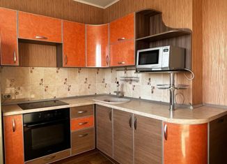 Продам 1-комнатную квартиру, 37 м2, Ульяновск, проспект Ленинского Комсомола, 42