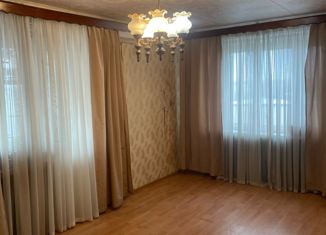 Продажа трехкомнатной квартиры, 72.3 м2, Колпино, улица Братьев Радченко, 25