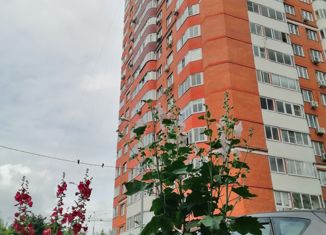 Продаю 1-ком. квартиру, 37.7 м2, Москва, метро Раменки, Мичуринский проспект, 13