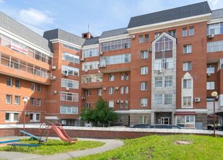 Продам 3-ком. квартиру, 165 м2, Пермь, улица Максима Горького, 9, Ленинский район