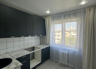 Продам двухкомнатную квартиру, 44.7 м2, Новомосковск, улица Шахтёров, 22