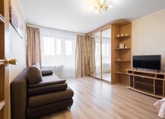 Продается 3-ком. квартира, 80 м2, Москва, 1-я Брестская улица, 32, 1-я Брестская улица