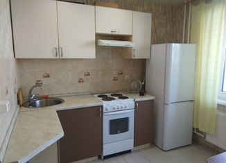 Продажа 2-ком. квартиры, 57.8 м2, Киров, Чистопрудненская улица, 8, жилой район Чистые Пруды