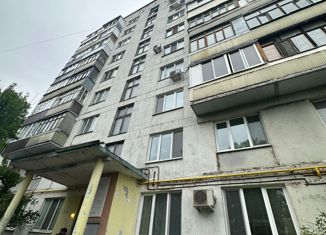Продаю 3-комнатную квартиру, 68 м2, Татарстан, улица Копылова, 4