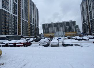 Продаю 3-ком. квартиру, 91 м2, Санкт-Петербург, ЖК Шуваловский