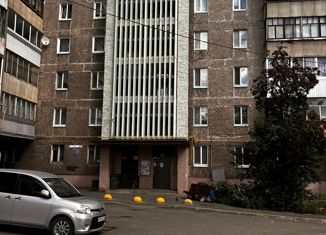 Продается двухкомнатная квартира, 48.5 м2, Свердловская область, Красноармейская улица, 80