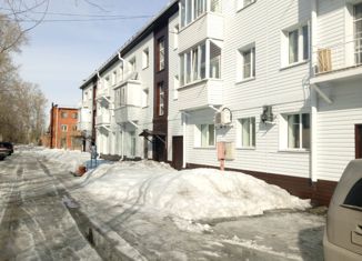 Продажа 1-комнатной квартиры, 32.6 м2, Омская область, Российская улица, 11